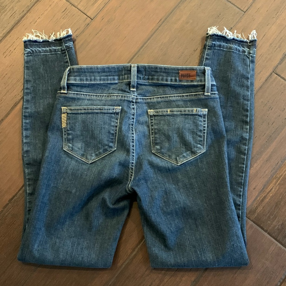 EUC Paige Verdugo Ankle skinny jeans
